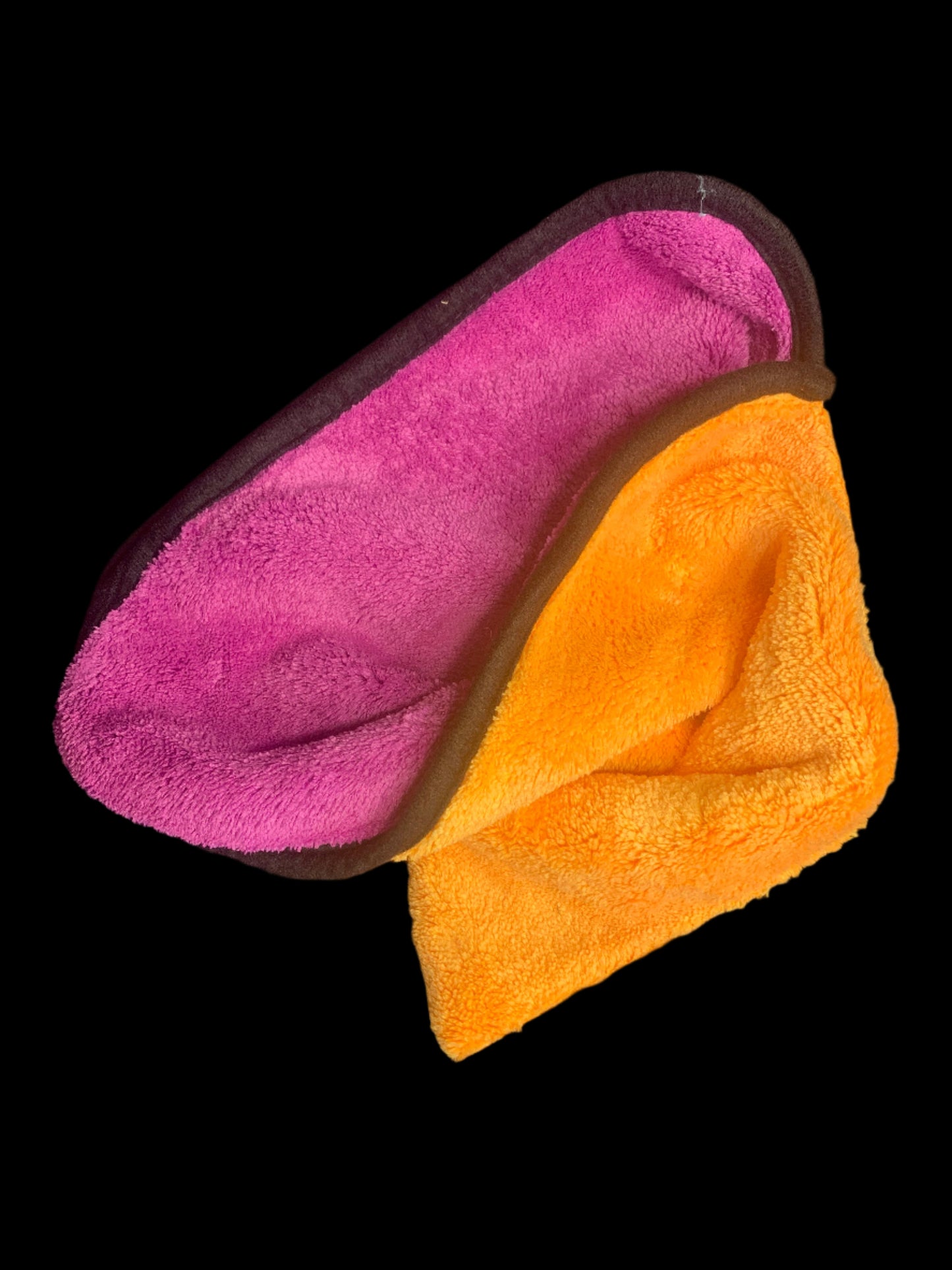 MICROFIBER TOWEL